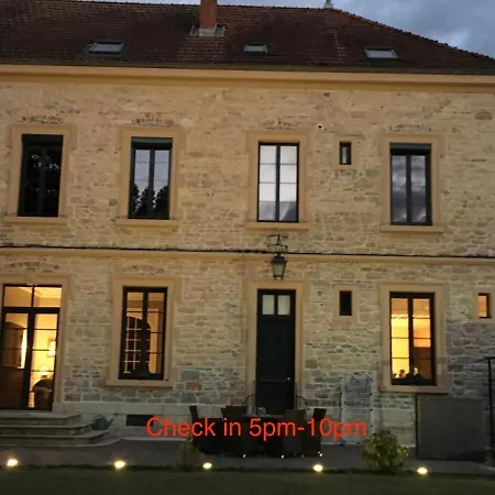 Les Tourelles * La Tour-du-Pin